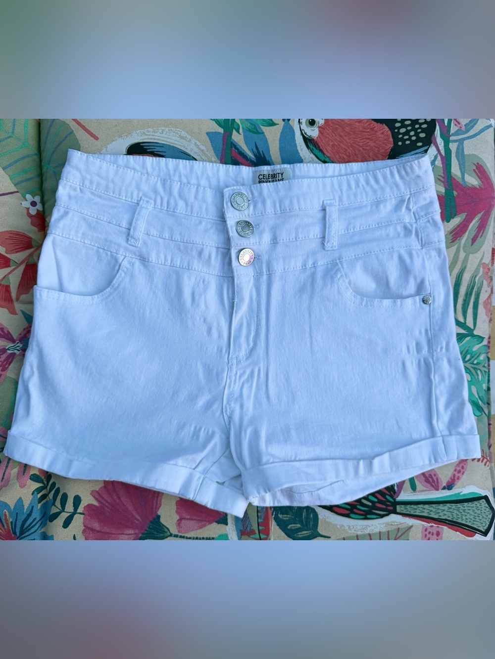 LIKE NEW Celebrity Pink White High-Rise Cuffed Denim Shorts - Size 13 / 31